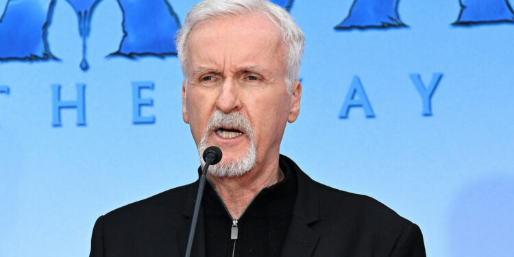 James Cameron no cree que los guionistas vayan a ser reemplazados por la IA