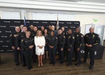 Designan al primer jefe afroamericano en la policía de Miami Beach