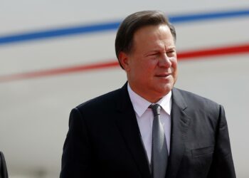 EEUU prohíbe entrada a este expresidente de Panamá