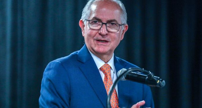 Ledezma denuncia ante la CPI que el oficialismo «engaña con falsas investigaciones»