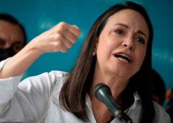 Luchando por todos, por Mitzy Capriles de Ledezma