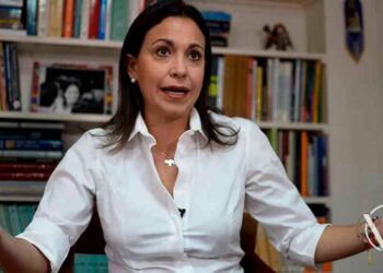 María Corina Machado critica a la UE y pide mantener las sanciones