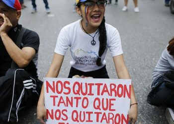 Carta a los venezolanos desplazados por la Guerra No-Convencional perpetua del socialismo, por Néstor Suárez