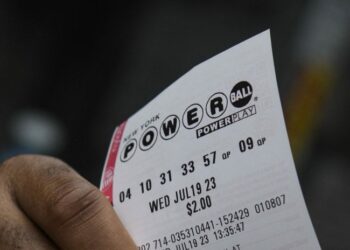 Jugador de California ganó 1.000 millones de dólares en lotería Powerball