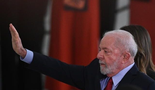 Partido de Lula ya lo quiere como candidato a la reelección en 2026