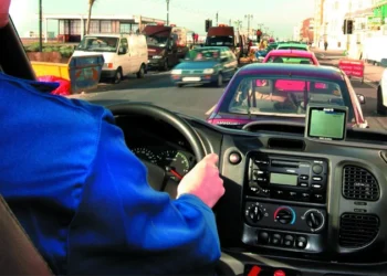 Florida entre los peores estados para conductores jóvenes