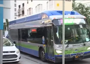 Incrementan las quejas por nuevo programa de transporte público en Miami-Dade