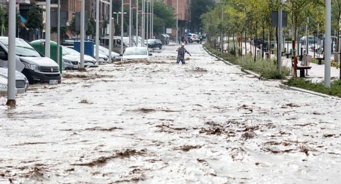 España sufre lluvias torrenciales por fenómeno meteorológico DANA