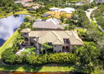 Mick Jagger vende por 3,2 millones de dólares su mansión en la costa Florida