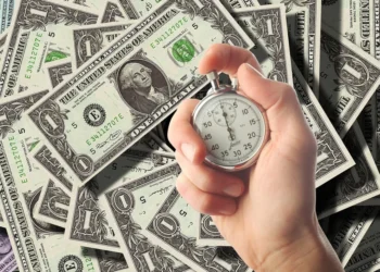 Trabajadores de Florida esperan nuevo aumento del salario mínimo