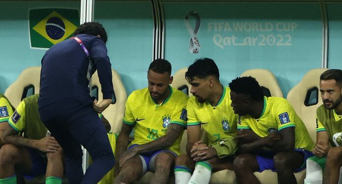 Más del 40% de negros del fútbol de Brasil sufrió racismo