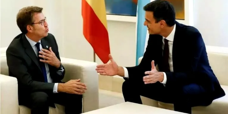 Los tropiezos de Feijóo desconciertan a los españoles, por José Antonio Medina Ibáñez