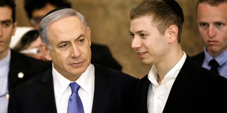 Critican al hijo de Netanyahu por su vida de disfrute en Miami Beach