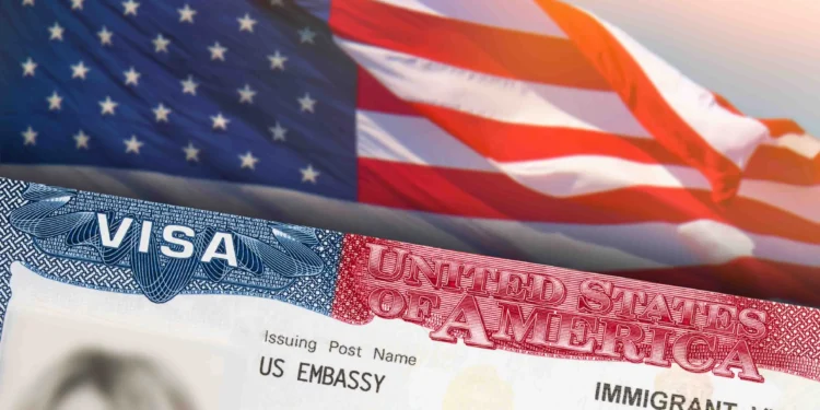 Venezuela vuelve a quedar por fuera de la Lotería de Visas de 2025