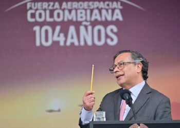 Petro abre polémico debate en Colombia sobre la regla fiscal: ¿por qué quiere derogarla?