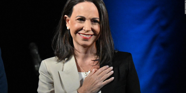 Borrar los hechos no cambia la historia, por José Gregorio Briceño