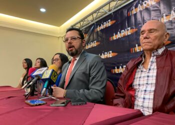 Ecarri: crisis bélica por Esequibo dispararía precios del petróleo en el mundo