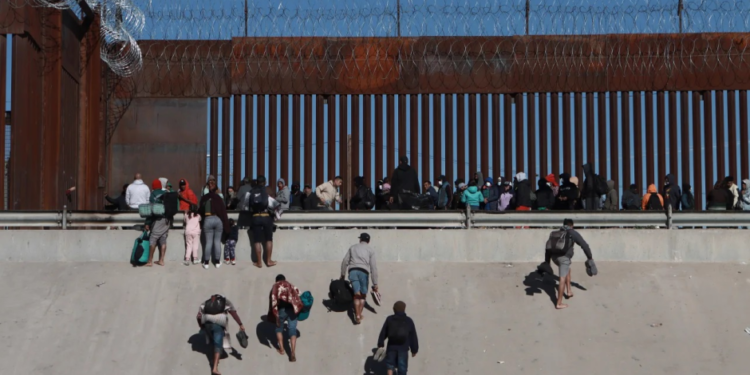 Avanza proyecto de ley que crea nuevo delito al ingresar ilegalmente a Texas