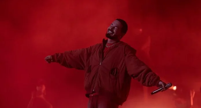 J Balvin es el “Ícono Latino de la Moda del Año” de los Latin American Fashion Awards