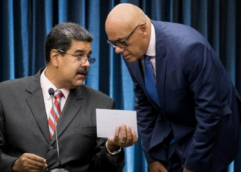 Maduro: estrategias para reelegirse, por Antonio de la Cruz