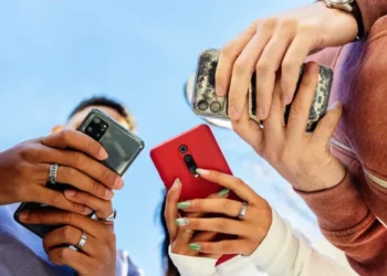 Google, Meta, Snap y TikTok deben enfrentar demandas de adicción a adolescentes