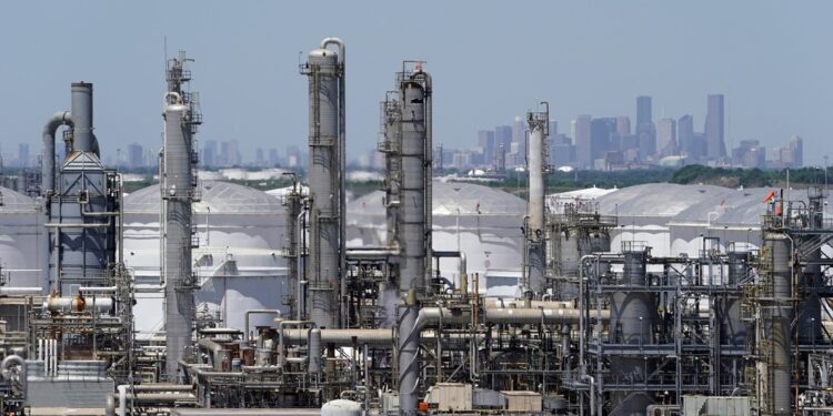 La industria petrolera de EEUU se ve afectada por la fuerte tormenta invernal