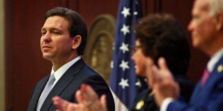 Propuesta de recortes de DeSantis de $4.6 mil millones despierta controversia en Florida