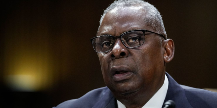 Secretario de Defensa de EEUU padece de cáncer de próstata