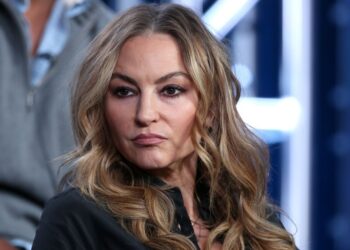 Estrella de Sopranos revela que su cuenta en OnlyFans la ayudó a pagar sus deudas