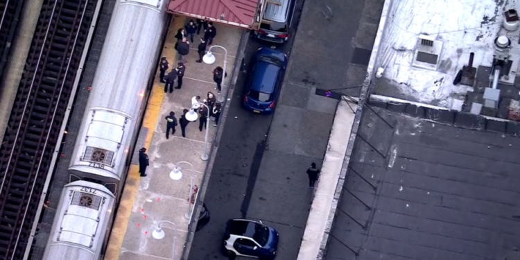 Tiroteo en estación de metro del Bronx, en Nueva York, deja un muerto y varios heridos