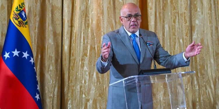 Parlamento venezolano entrega propuesta de calendario electoral al CNE