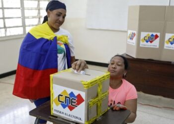 Fijan la fecha de los comicios presidenciales en Venezuela