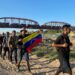 México da 110 dólares al mes a venezolanos deportados ante acuerdo con Maduro