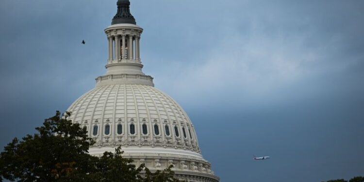 Conservadores de la Cámara se sienten frustrados y marginados en la lucha por la financiación