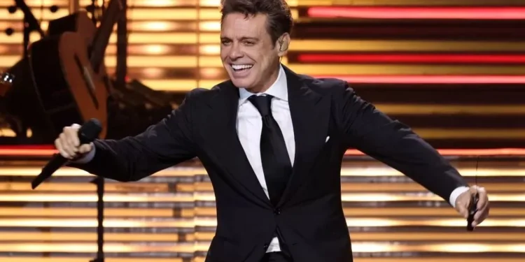 Luis Miguel superó a U2 y Taylor Swift por esta razón