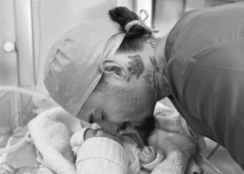 Nació la primera hija de Maluma, mira la primera fotografía