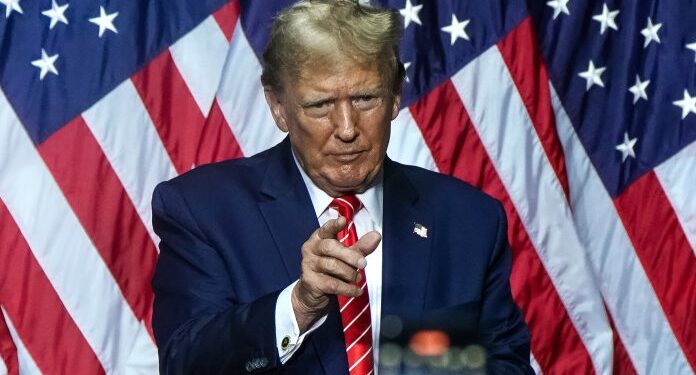 Trump promete liberar a los asaltantes del Capitolio si es reelegido