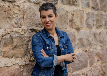 Esther Vivas presenta el libro “Mamá desobediente”