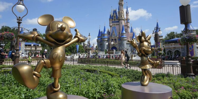 Batalla legal entre DeSantis y Disney terminó tras nuevo acuerdo