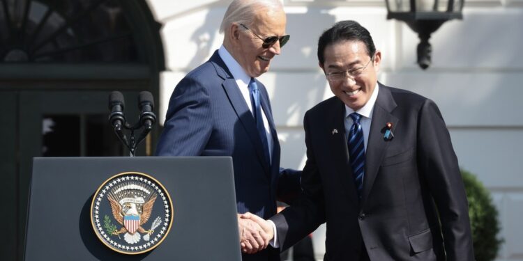 EEUU y Japón acuerdan desarrollar juntos un interceptor de armas hipersónicas