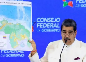 Maduro aumenta la tensión militar a la frontera con Guyana