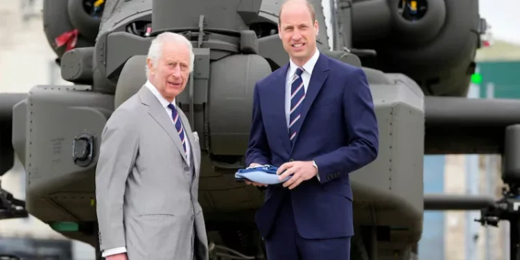 Rey Carlos transfirió a uno de sus hijos el cargo de coronel jefe del Cuerpo Aéreo del Ejército