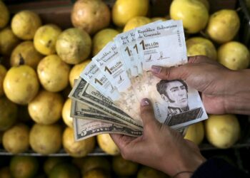 Una familia en Venezuela necesita 166 salarios mínimos para cubrir la cesta básica de alimentos