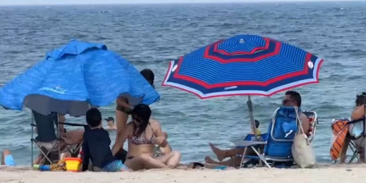 Calor extremo y tormentas severas en el sur de Florida