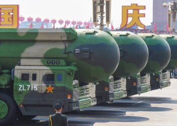 China está ampliando su arsenal nuclear más rápido que ningún otro país