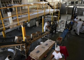 El PIB de Argentina se desploma en el primer trimestre de 2024