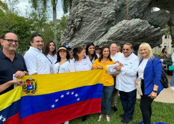 Activaron los TOLDITOS CON EDMUNDO en Miami