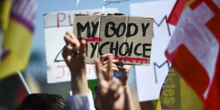 Corte Suprema rechaza el intento de restringir el acceso a la píldora abortiva