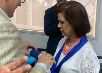 Periodista Charito Rojas reconocida con la Orden al Mérito del Radiodifusor