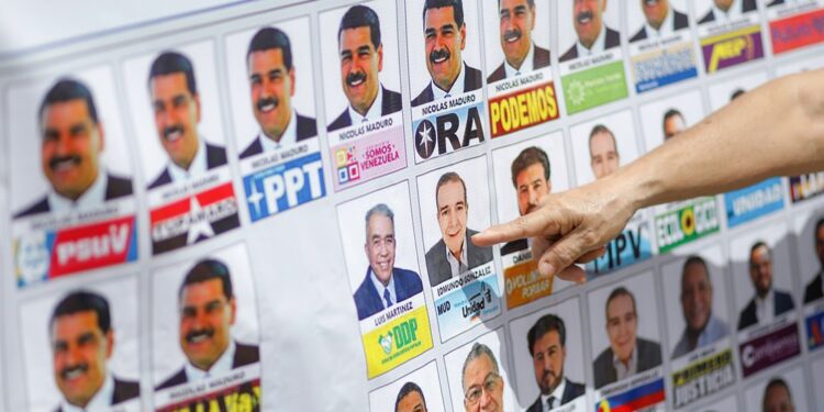 Maduro dice que un «pataruco marruñeco» no puede ser presidente de Venezuela